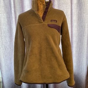 Patagonia pullover size large